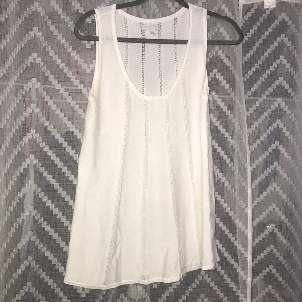 White knit tank top